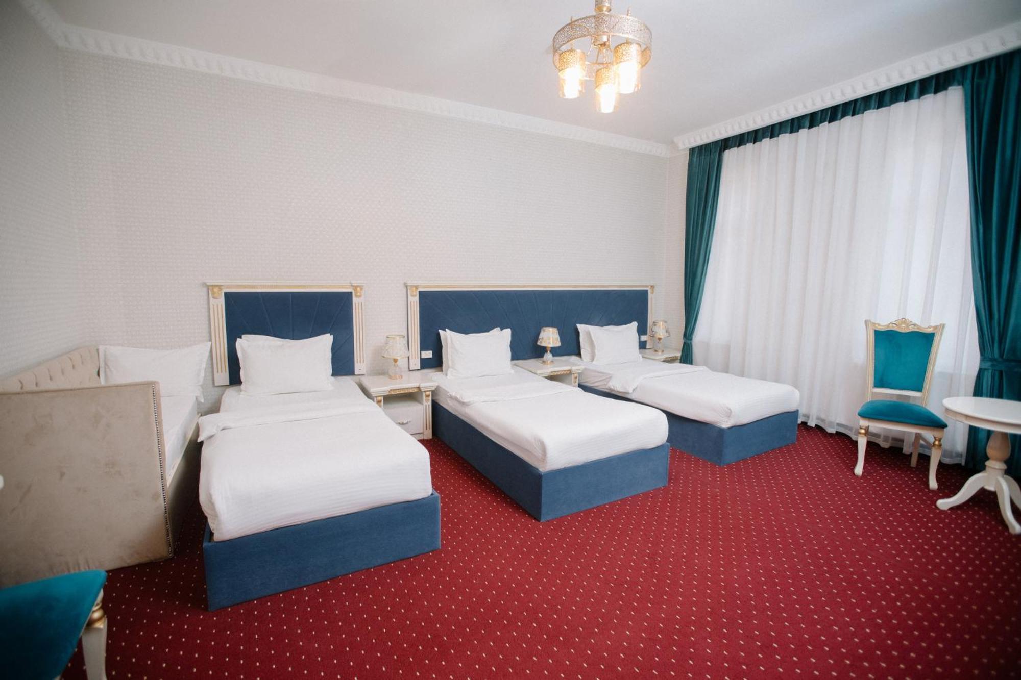 Dendi Plaza Hotel بخارى المظهر الخارجي الصورة