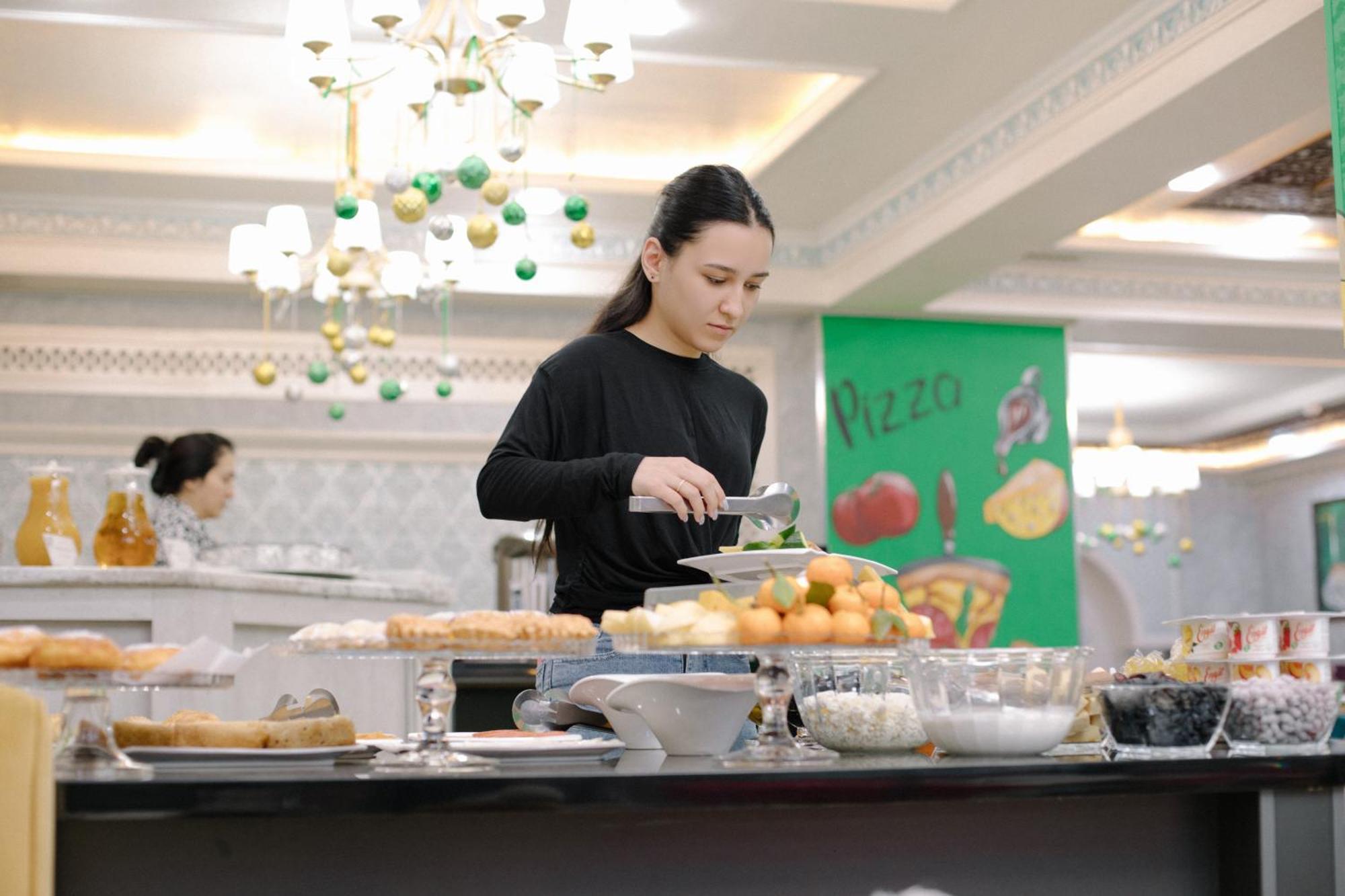 Dendi Plaza Hotel بخارى المظهر الخارجي الصورة