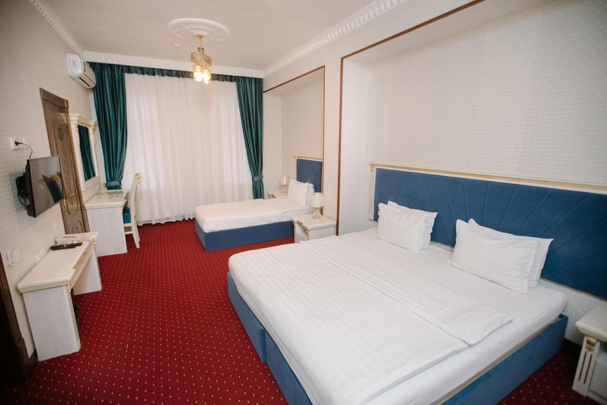 Dendi Plaza Hotel بخارى المظهر الخارجي الصورة