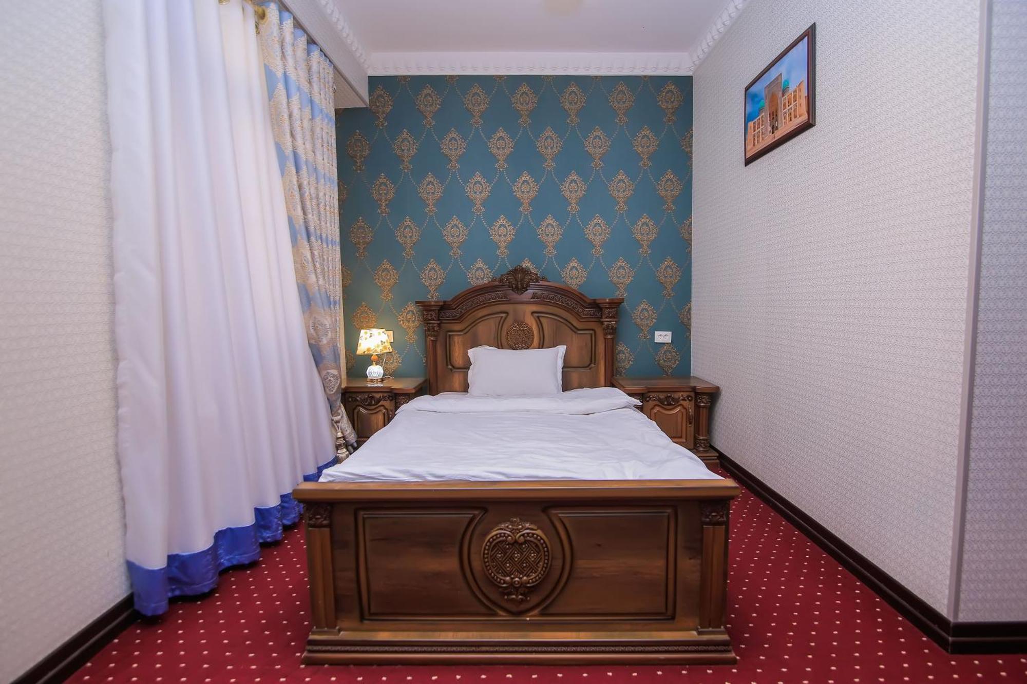 Dendi Plaza Hotel بخارى المظهر الخارجي الصورة